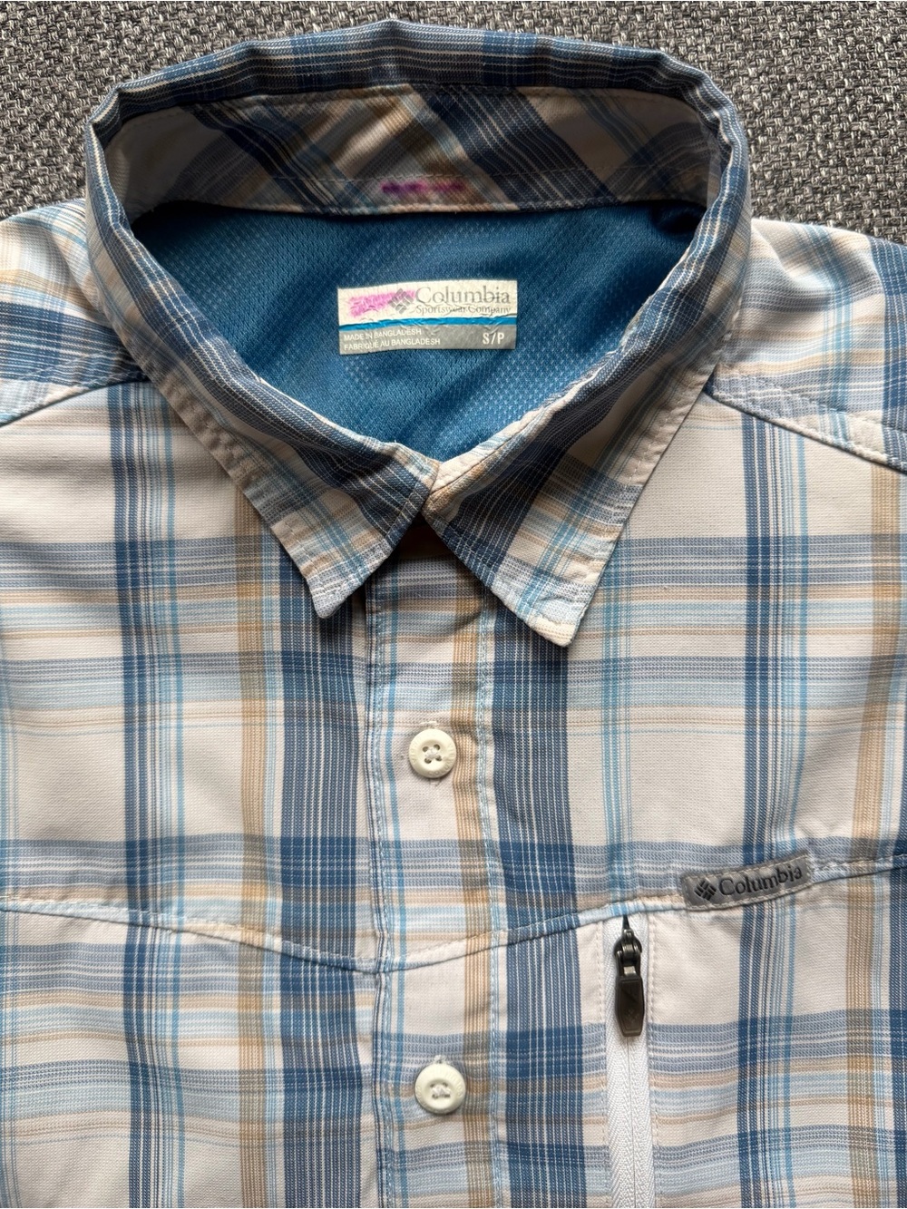Columbia Beige and Blue Plaid Short-Sleeve Button-Down Shirt
